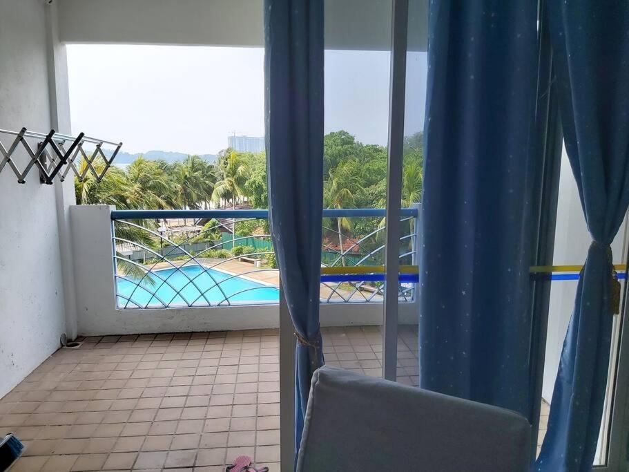 Nat'S Seri Bulan Beach, Pool Home @Teluk Kemang Πορτ Ντίξον Εξωτερικό φωτογραφία